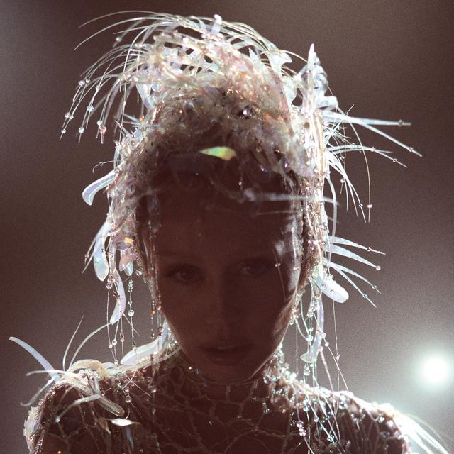 MILEY CYRUS&nbsp;/&nbsp;END OF THE WORLD